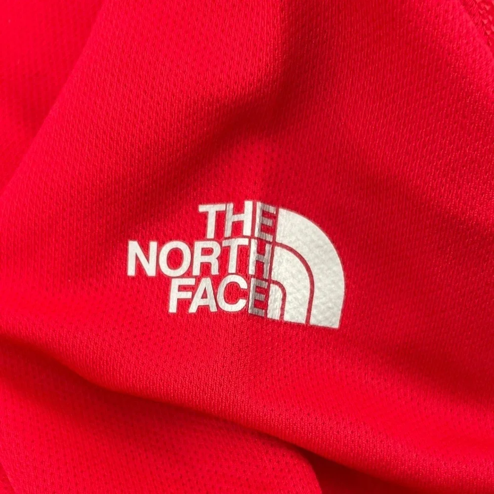 The North Face Shirt VaporWick Large Red Good